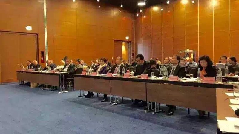 餐饮创业计划书注意事项：如何规避常见风险，确保项目成功